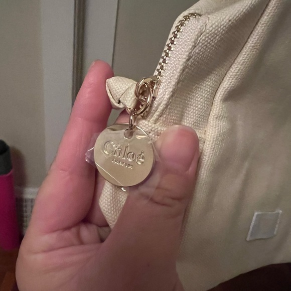 Chloe Cream Make Up Pouch - Picture 2 of 3